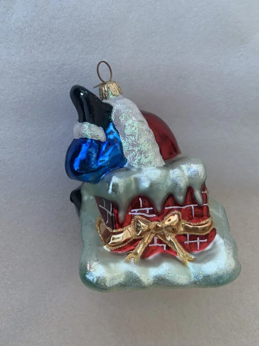 VINTAGE CHRISTOPHER RADKO CHRISTMAS TREE GLASS ORNAMENT Santa Chimney Bow Ribbon